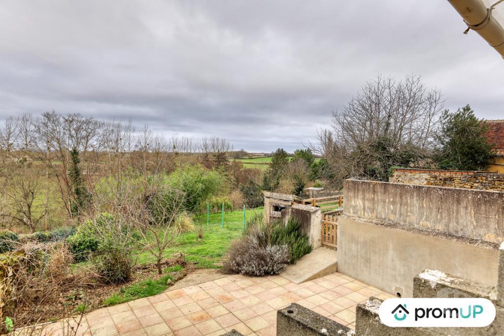 Vente Maison Allier Ainay le Chateau - 03360 - Photos Vivastreet (V5103) Grande maison 155 m² 4 chambres 2 bureaux