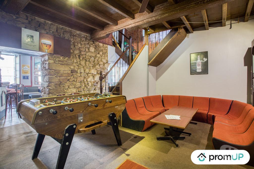 Fond de Commerce a vendre Deux-Sèvres Bressuire - Photos Vivastreet (VF066) Bar Restaurant à vendre à Bressuire (79)