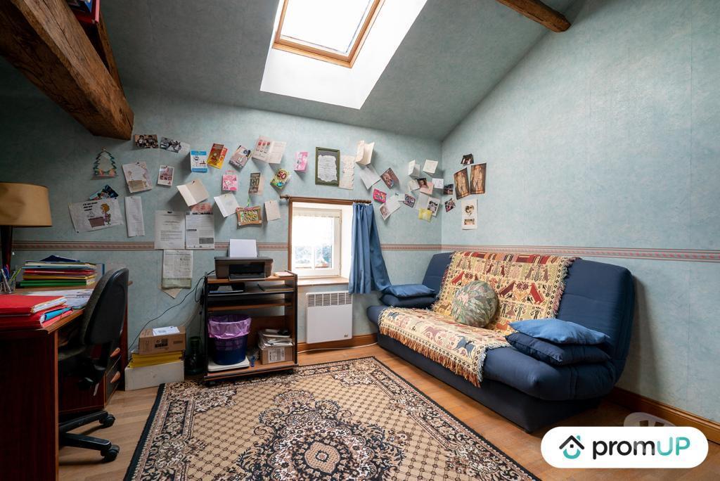 Vente Maison Haute-Vienne Bussiere Poitevine - 87320 - Photos Vivastreet (VM1132) Maison individuelle de 260 m²