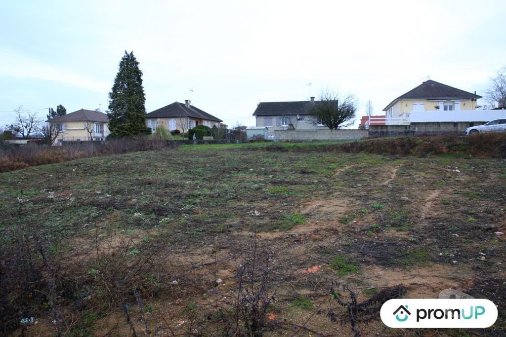 Terrain à vendre Saône-et-Loire Digoin - 71160 - Photos Vivastreet (V5417) Terrain constructible de 3 000 m2 à Digoin