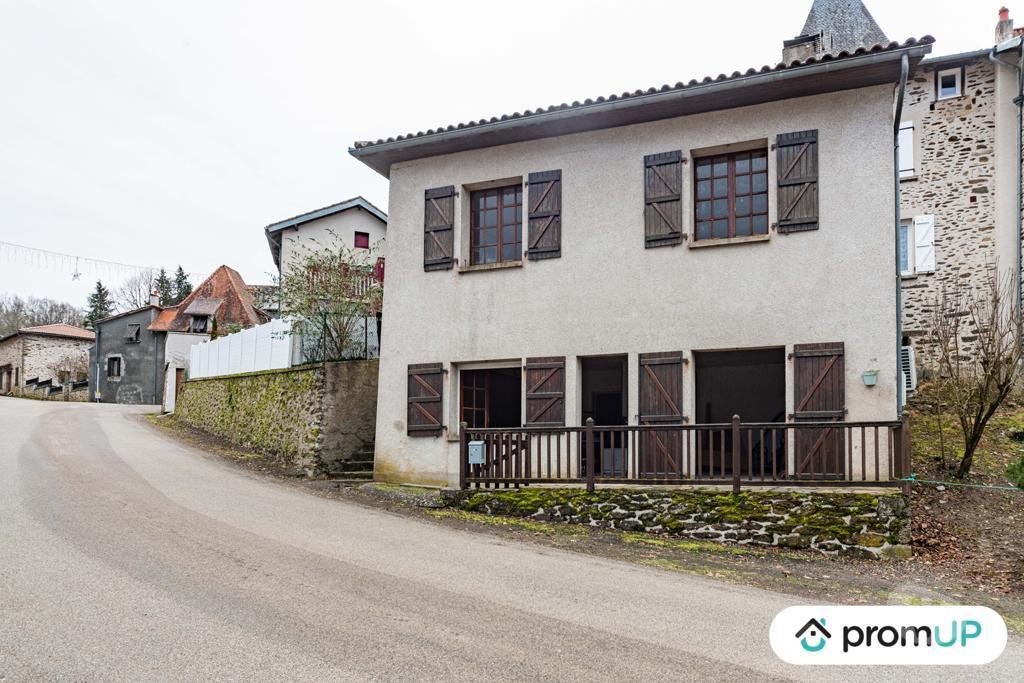 Vente Maison Cantal Leynhac - 15600 - Photos Vivastreet (VM4114) Belle maison confortable avec terrasse dans le Cantal