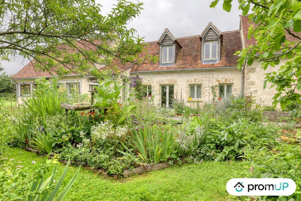 Vente Maison Sarthe La Chapelle du Bois - 72400 - Photos Vivastreet (VM3348) Maison de 198 m² avec jardin et dépendances
