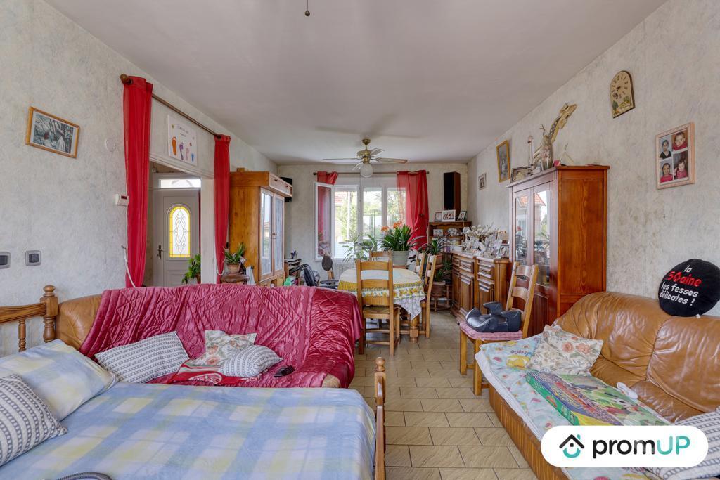 Vente Maison Vienne Chatellerault - Photos Vivastreet (VM3418) Maison individuelle de 111m² située à Châtellerault