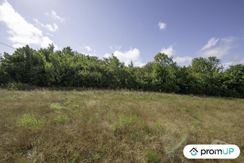 Terrain à vendre Oise Bacouel - 60120 - Photos Vivastreet (V6171) Terrain constructible de 1434 m2 à Bacouël
