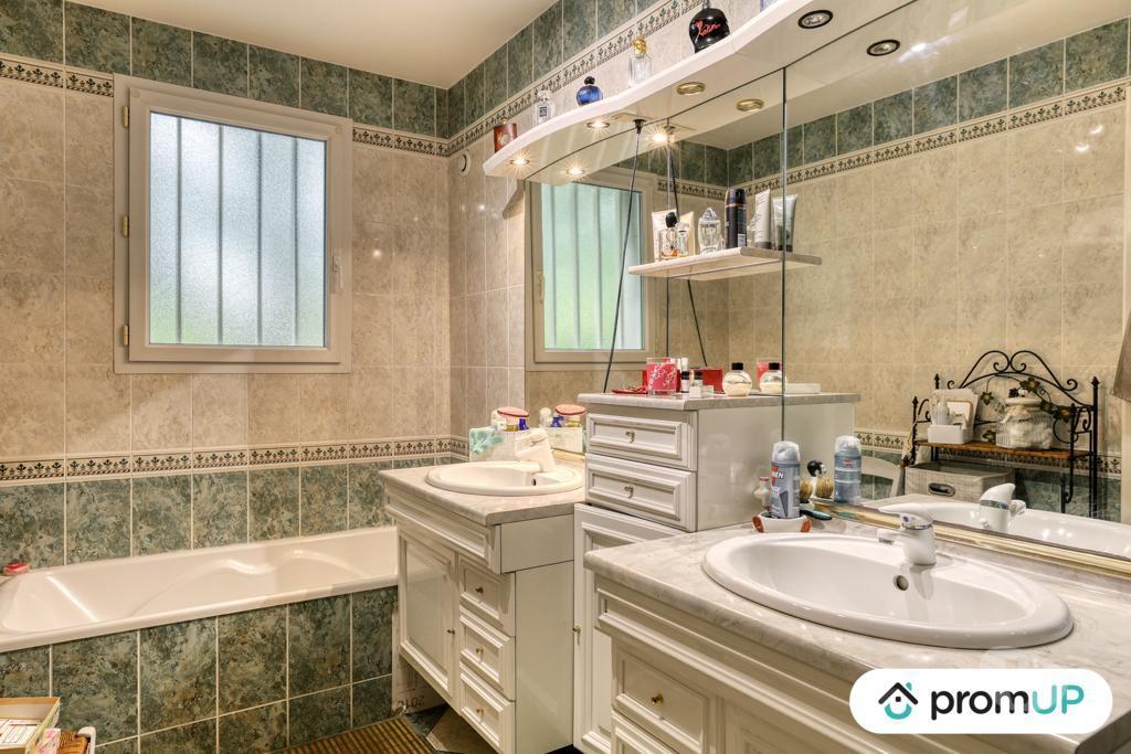 Vente Maison Sarthe Etival les le Mans - 72700 - Photos Vivastreet (VM3396) Maison individuelle de 128m²