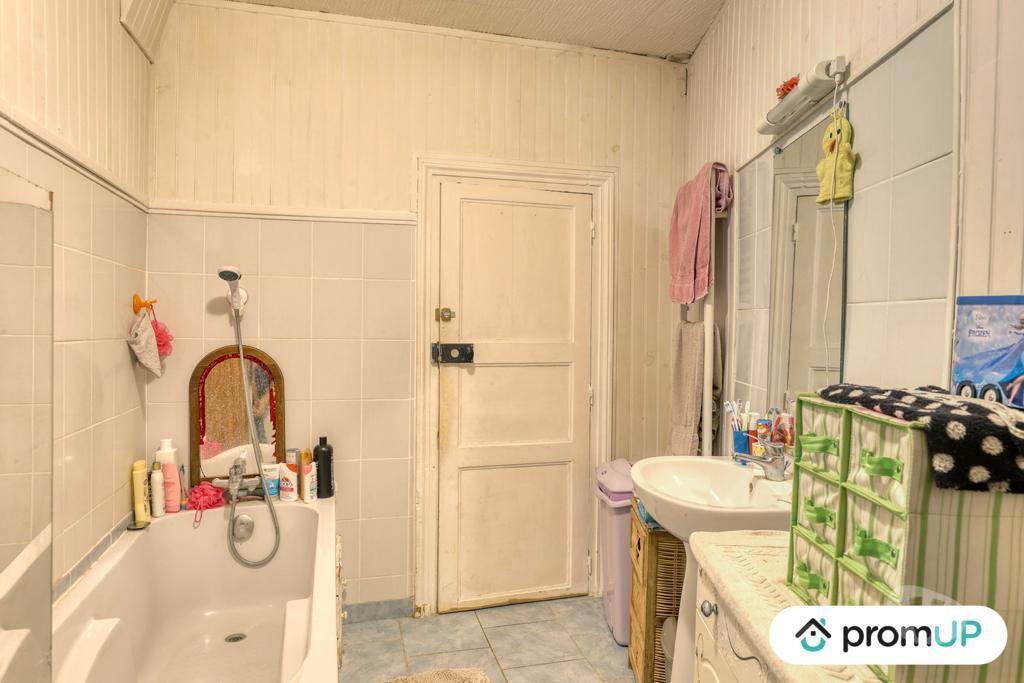 Vente Maison Orne Moulins la Marche - 61380 - Photos Vivastreet (VM3492) Maison de 70 m2 à Moulins la marche