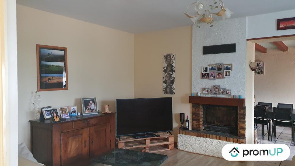Vente Maison Allier Rongeres - 03150 - Photos Vivastreet (V5125) Ferme de 17,8 ha, maison avec piscine 225 m²