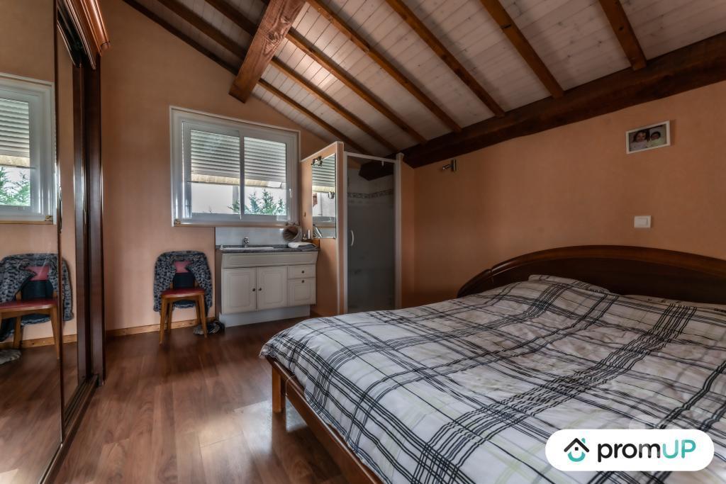 Vente Maison Allier Rongeres - 03150 - Photos Vivastreet (V5125) Ferme de 17,8 ha, maison avec piscine 225 m²