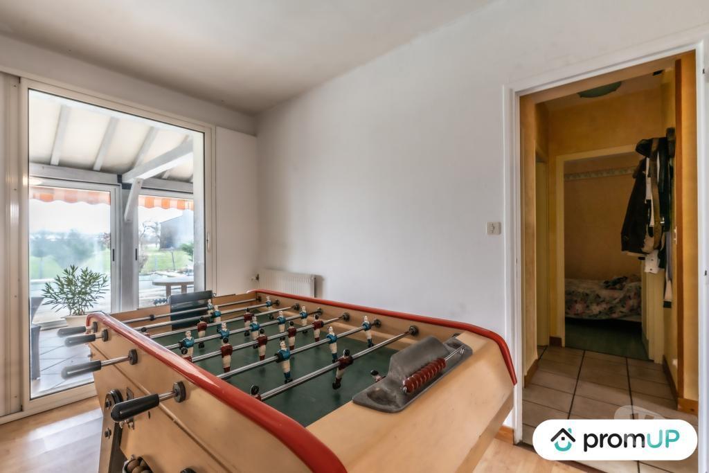 Vente Maison Allier Rongeres - 03150 - Photos Vivastreet (V5125) Ferme de 17,8 ha, maison avec piscine 225 m²