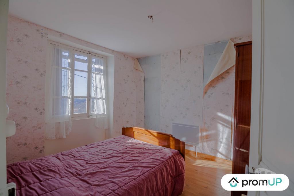 Vente Maison Cantal Pailherols - 15800 - Photos Vivastreet (VM4137) Maison à Pailherols