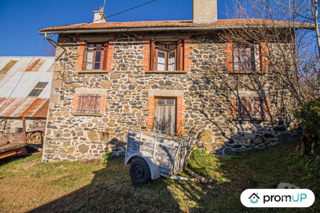 Vente Maison Cantal Pailherols - 15800 - Photos Vivastreet (VM4137) Maison à Pailherols