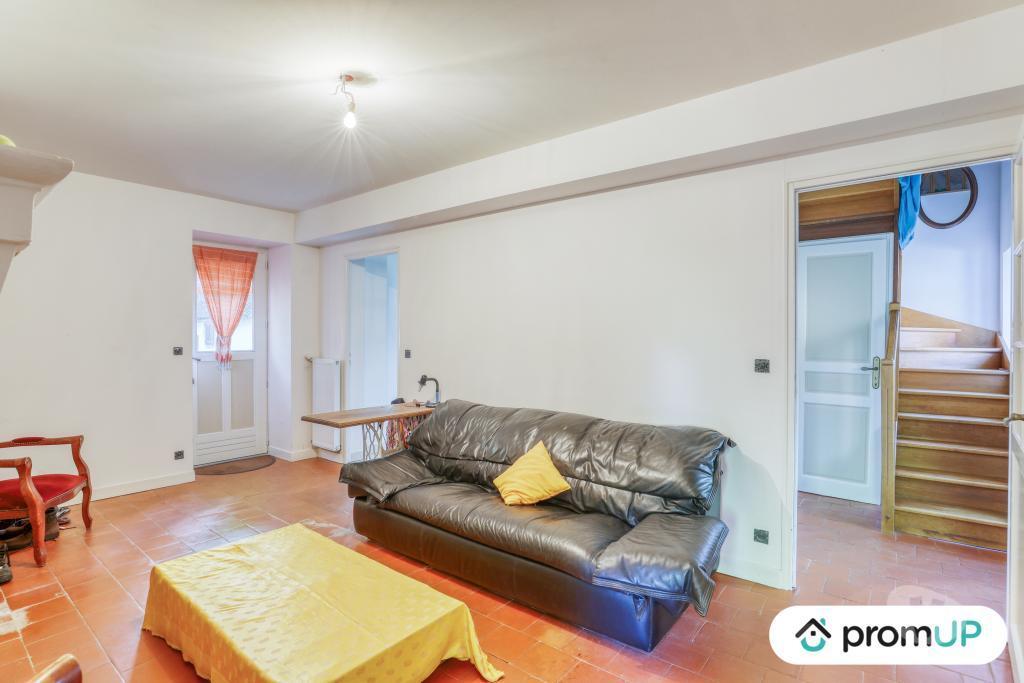 Vente Maison Indre Nohant Vic - 36400 - Photos Vivastreet (VM3795) Maison individuelle de 104m² située à Nohant-Vic
