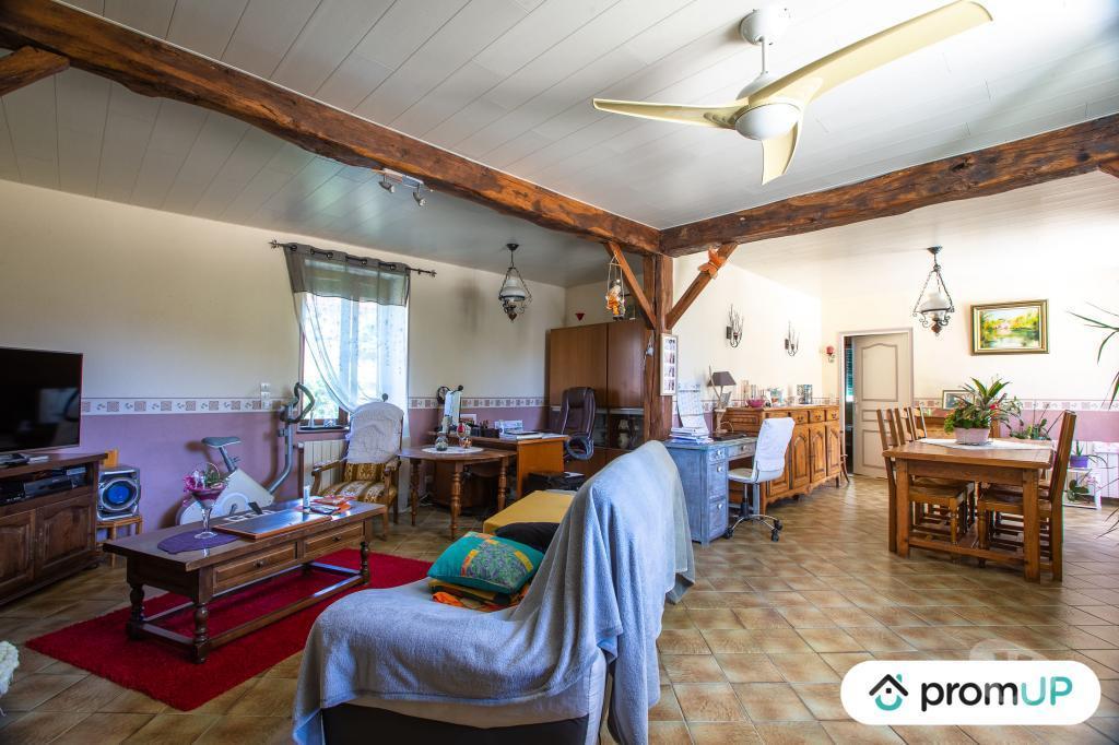 Vente Maison Charente Juille - 16230 - Photos Vivastreet (VM2396) Maison de 124 m2 à Juillé