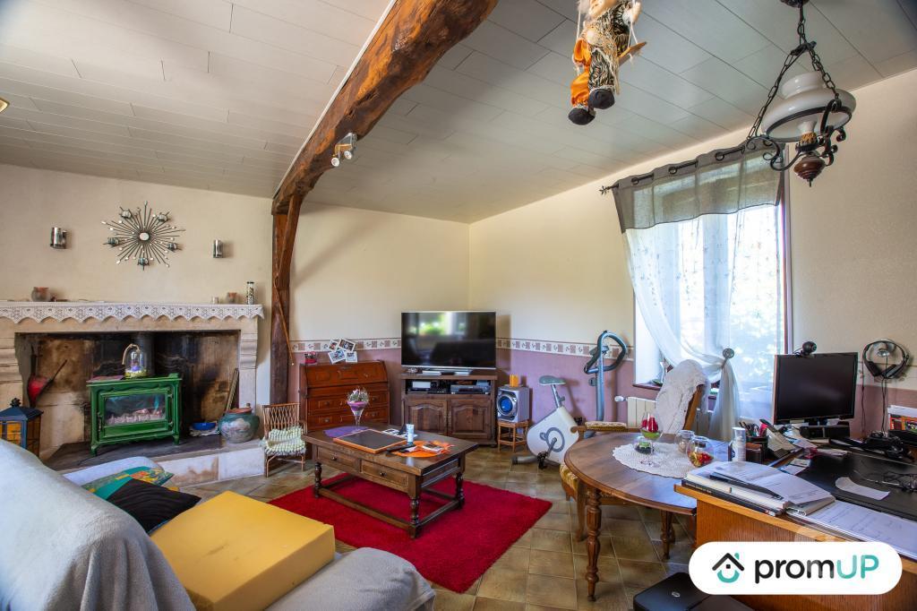 Vente Maison Charente Juille - 16230 - Photos Vivastreet (VM2396) Maison de 124 m2 à Juillé