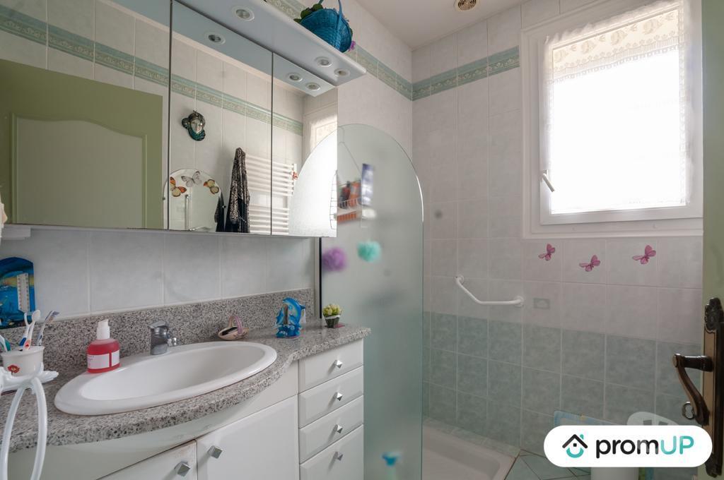 Vente Maison Lot-et-Garonne Miramont de Guyenne - 47800 - Photos Vivastreet (VM1048) Maison de 119m2 avec terrain
