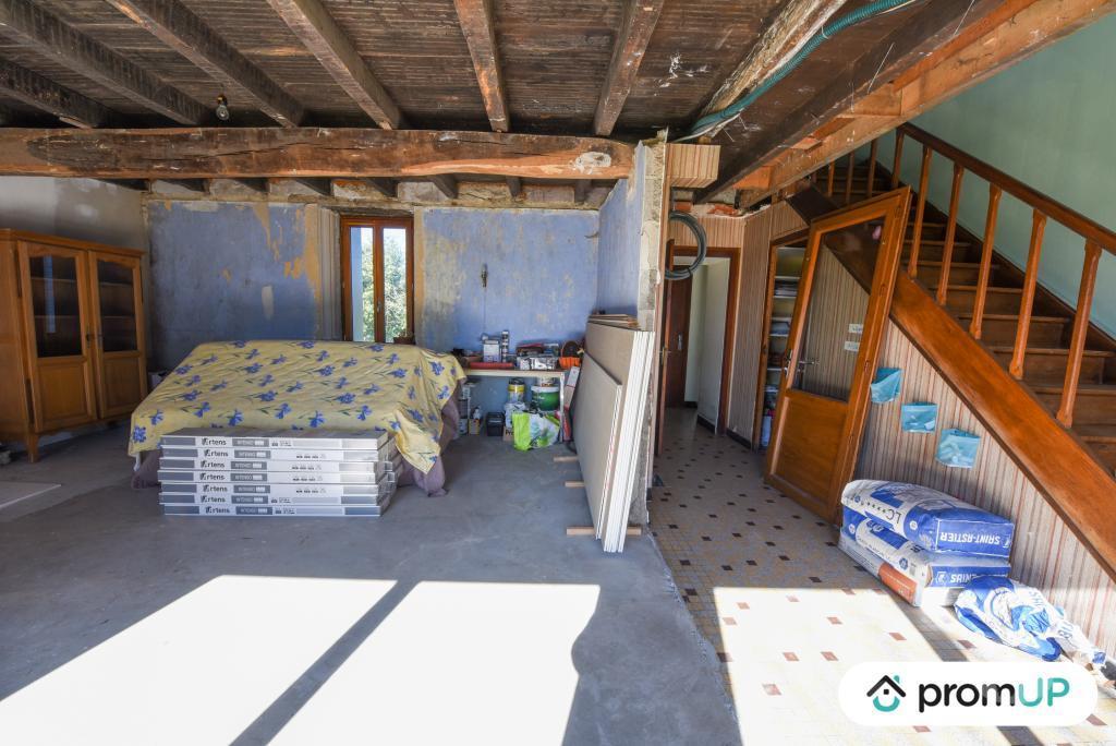 Vente Maison Deux-Sèvres La Chapelle St Etienne - 79240 - Photos Vivastreet (VM4330) Maison et dépendance à rénover avec un fort...
