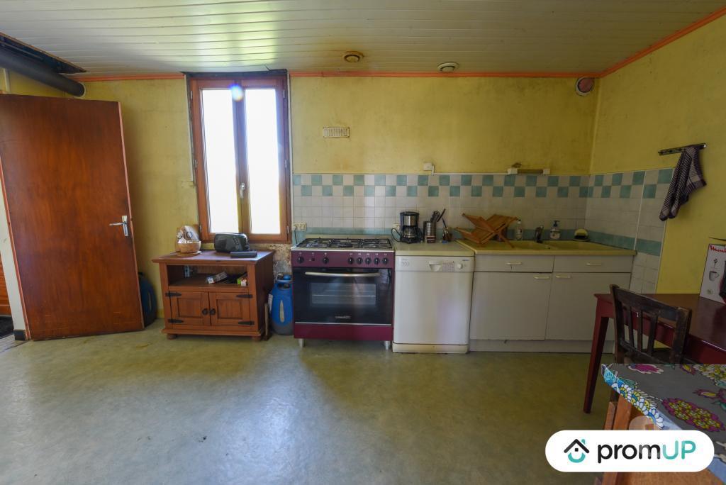 Vente Maison Deux-Sèvres La Chapelle St Etienne - 79240 - Photos Vivastreet (VM4330) Maison et dépendance à rénover avec un fort...