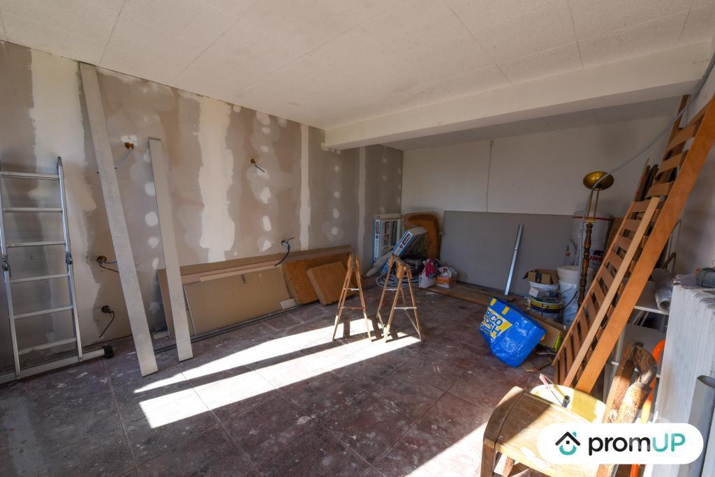 Vente Maison Deux-Sèvres La Chapelle St Etienne - 79240 - Photos Vivastreet (VM4330) Maison et dépendance à rénover avec un fort...