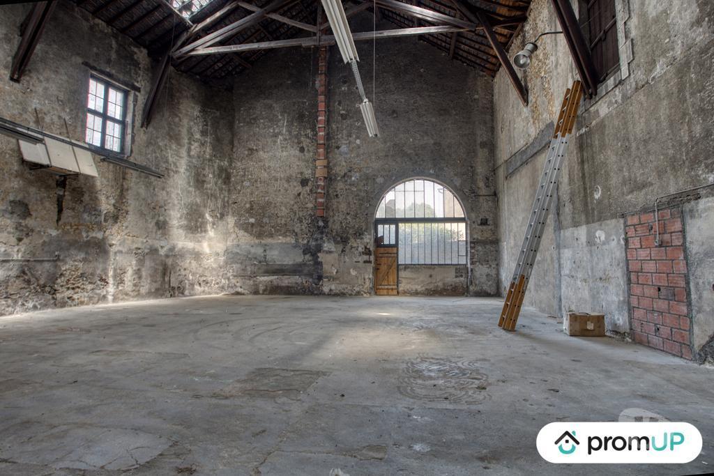 Vente Maison Indre Argenton sur Creuse - 36200 - Photos Vivastreet (VP090) Local commercial de 680m²