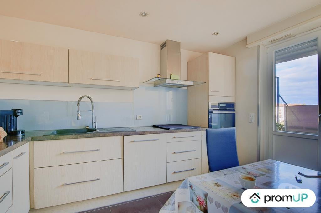 Appartements à vendre Haut-Rhin Mulhouse - Photos Vivastreet (VA372) Appartement T4 de 69 m²