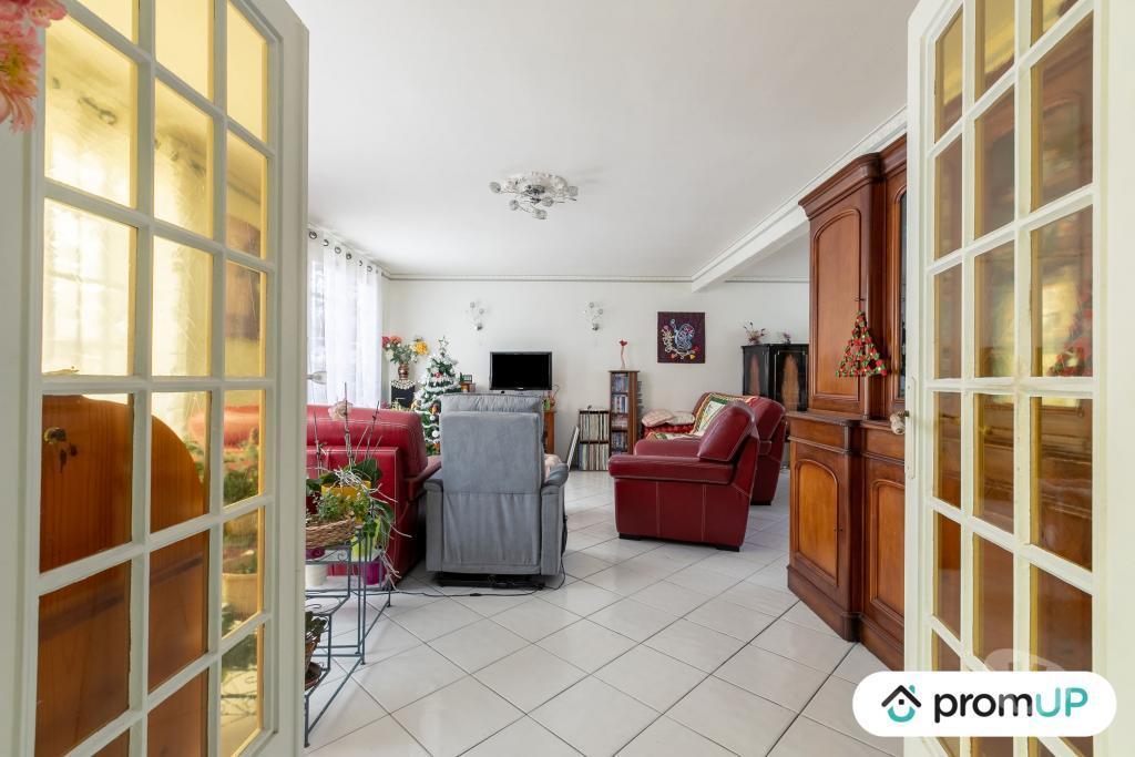 Vente Maison Aisne Quierzy - 02300 - Photos Vivastreet (VM4090) Belle et grande maison à Quierzy