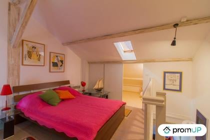 Vente Maison Issigeac Dordogne - Photos Vivastreet (VM1728) Maison de 200m2 et maisonnette de 40m2 à Issigeac