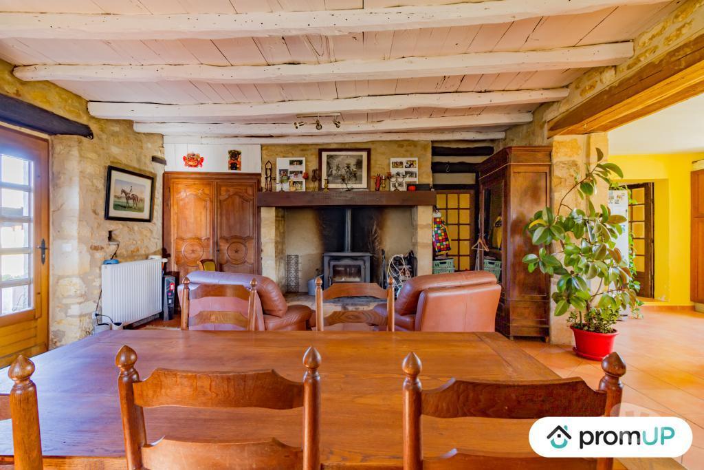 Vente Maison Dordogne St Martial de Nabirat - 24250 - Photos Vivastreet (VM4024) Domaine équestre de 17 Ha de prés et de bois, en...