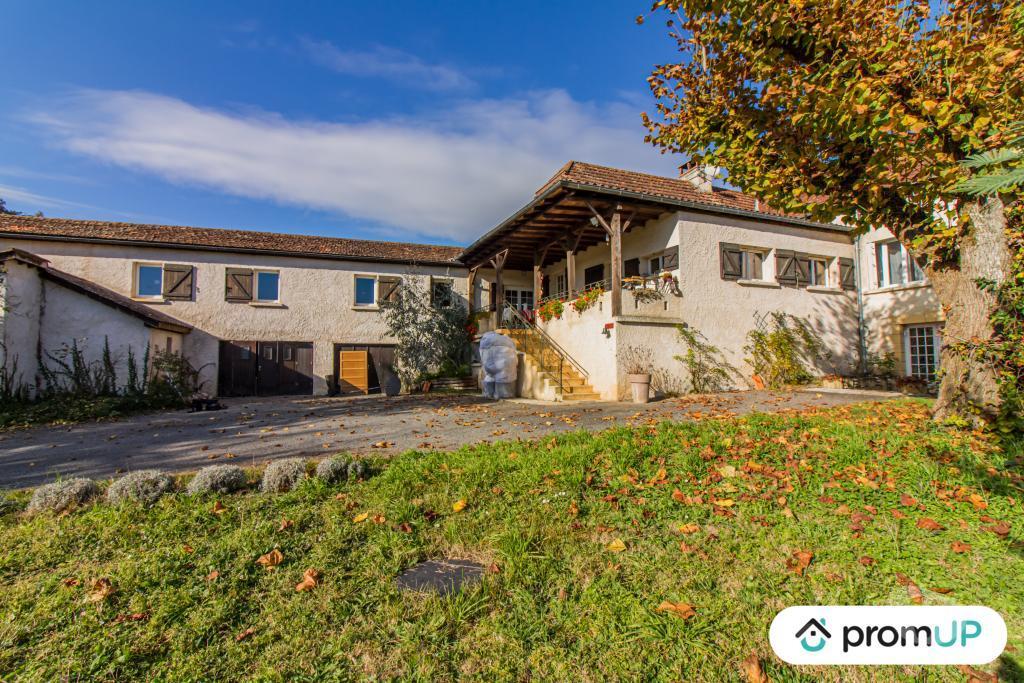 Vente Maison Dordogne St Martial de Nabirat - 24250 - Photos Vivastreet (VM4024) Domaine équestre de 17 Ha de prés et de bois, en...
