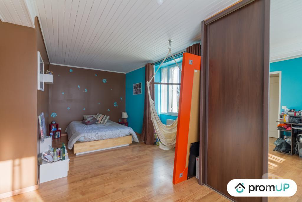 Vente Maison Dordogne St Martial de Nabirat - 24250 - Photos Vivastreet (VM4024) Domaine équestre de 17 Ha de prés et de bois, en...
