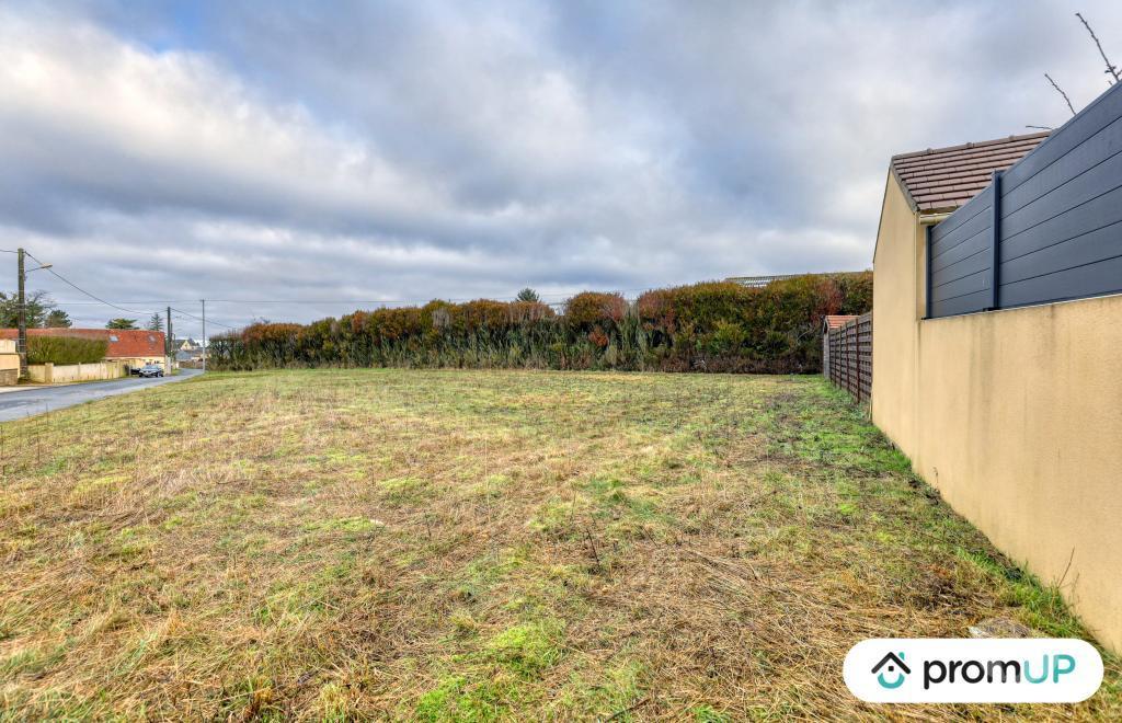 Terrain à vendre Eure-et-Loir Dammarie - 28360 - Photos Vivastreet (VT742) Terrain constructible de 817 m²