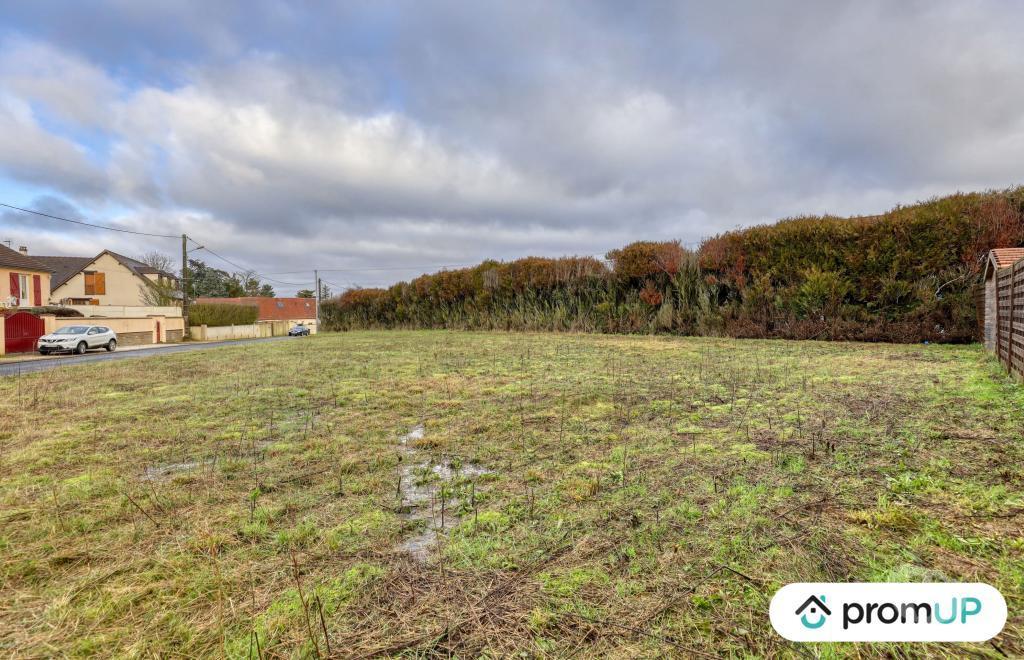 Terrain à vendre Eure-et-Loir Dammarie - 28360 - Photos Vivastreet (VT742) Terrain constructible de 817 m²