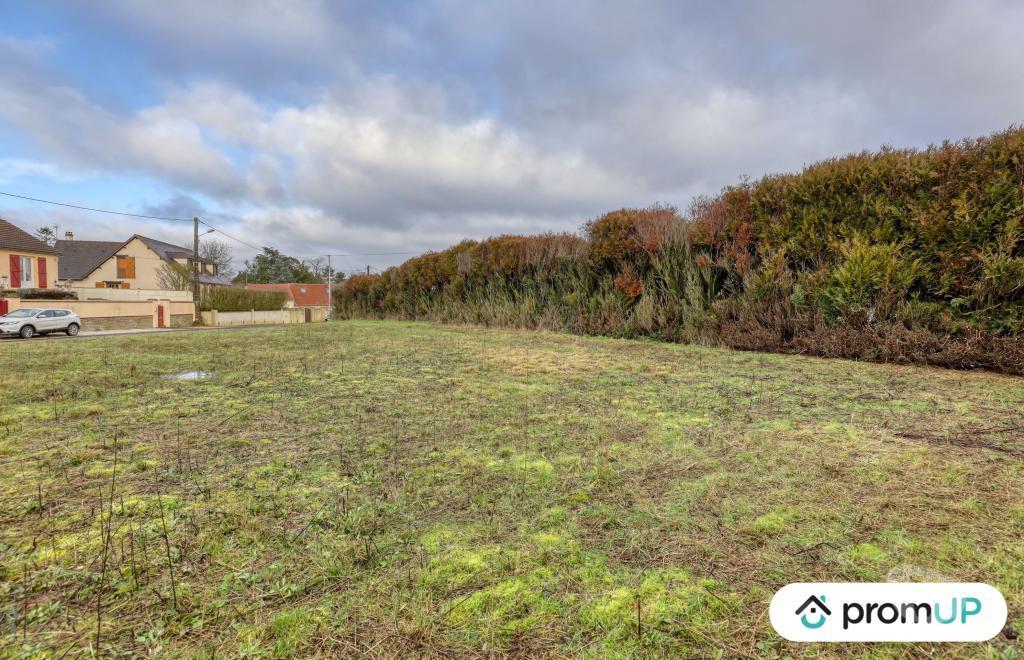 Terrain à vendre Eure-et-Loir Dammarie - 28360 - Photos Vivastreet (VT742) Terrain constructible de 817 m²