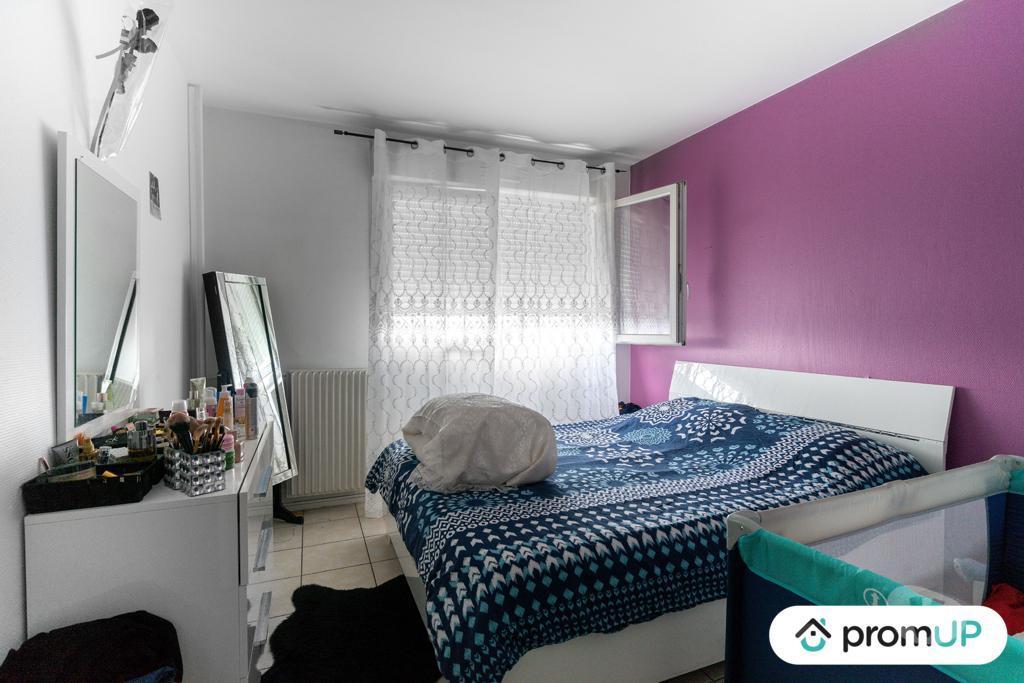 Appartements à vendre Loire Andrezieux Boutheon - 42160 - Photos Vivastreet (VA424) Appartement T3 de 75m² refait à neuf