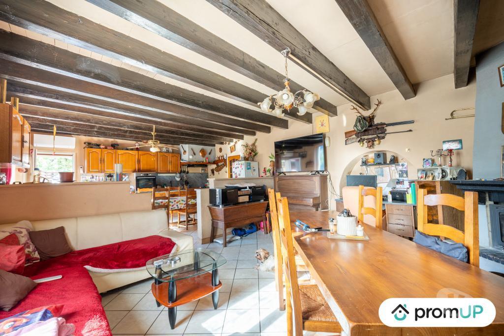 Vente Maison Saône-et-Loire Malay - 71460 - Photos Vivastreet (V6202) Maison ancienne de 180 m2 à Malay