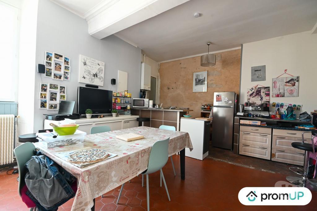 Vente Immeuble Yonne Villeneuve sur Yonne - 89500 - Photos Vivastreet (V5961) Ensemble immobilier - 2 appartements et 1 maison à