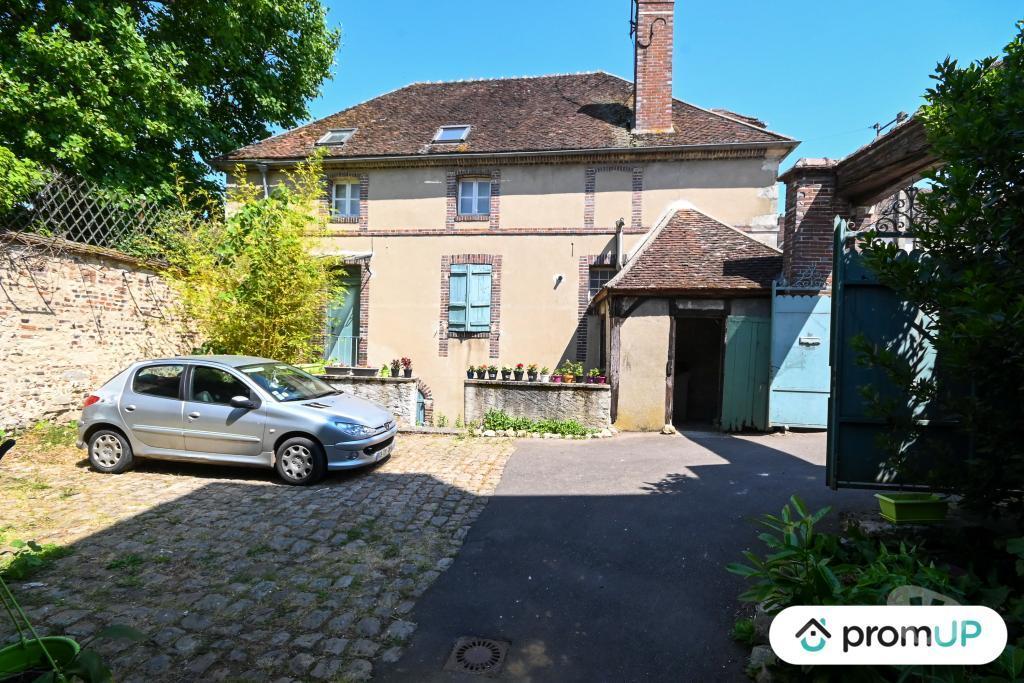 Vente Immeuble Yonne Villeneuve sur Yonne - 89500 - Photos Vivastreet (V5961) Ensemble immobilier - 2 appartements et 1 maison à