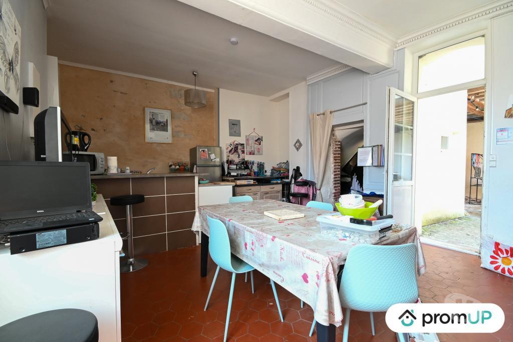 Vente Immeuble Yonne Villeneuve sur Yonne - 89500 - Photos Vivastreet (V5961) Ensemble immobilier - 2 appartements et 1 maison à
