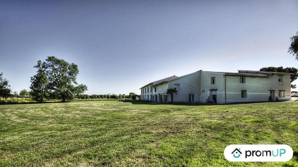Vente Maison Gironde Arveyres - 33500 - Photos Vivastreet (VM200) Bien d'exception 1280m2