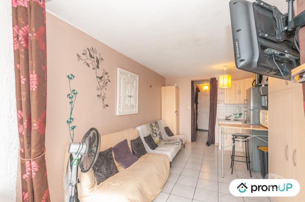 Appartements à vendre Hérault Agde - 34300 - Photos Vivastreet (V6217) Studio de 20 m2 avec terrasse à Agde