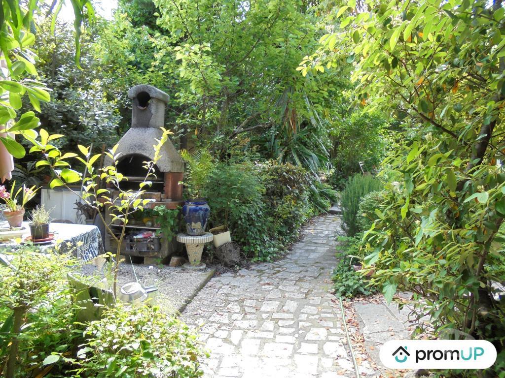 Vente Maison Alpes-Maritimes Cagnes sur Mer - 06800 - Photos Vivastreet (VM3753) Maison avec piscine de 300 m2 à vendre à...