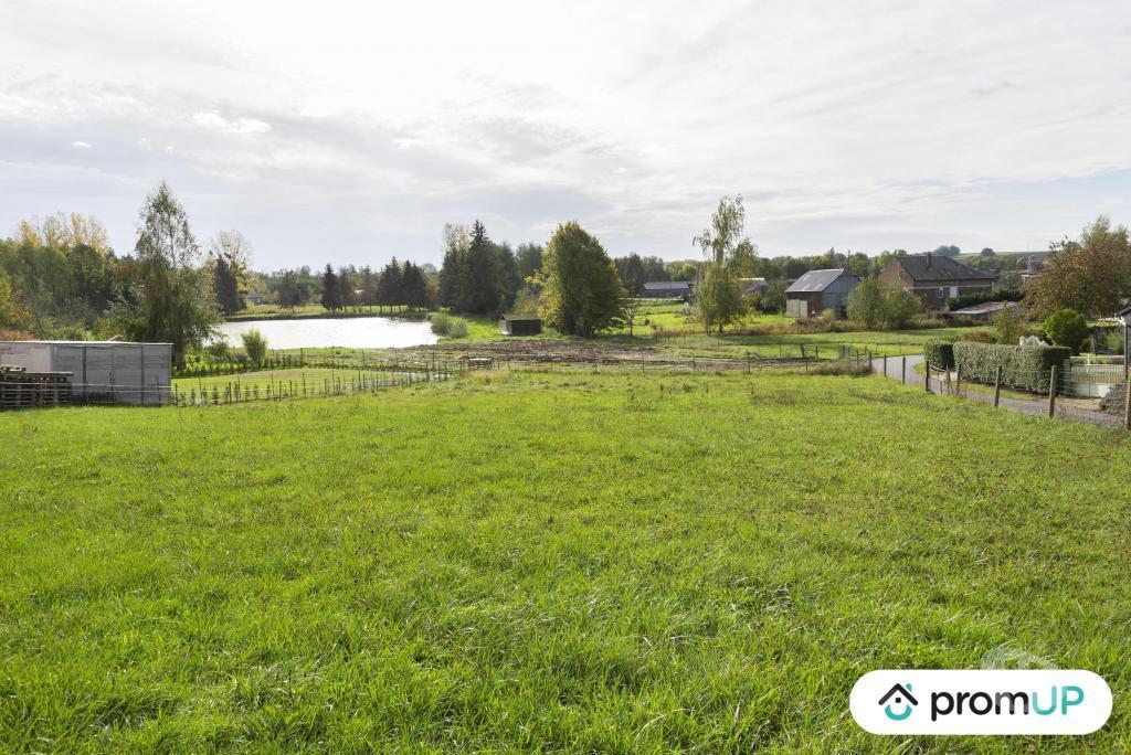 Terrain à vendre Aisne Tavaux et Pontsericourt - 02250 - Photos Vivastreet (VT644) Terrain constructible de 1 500 m²