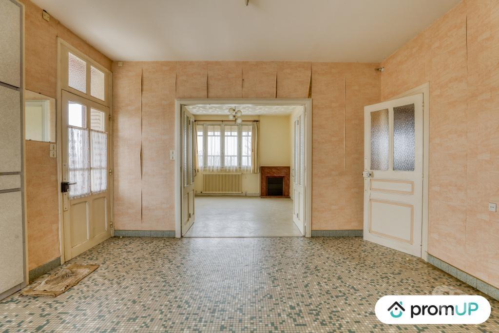 Vente Maison Vienne Valdivienne - Photos Vivastreet (VM4167) Vend grande maison en pierres à Valdivienne