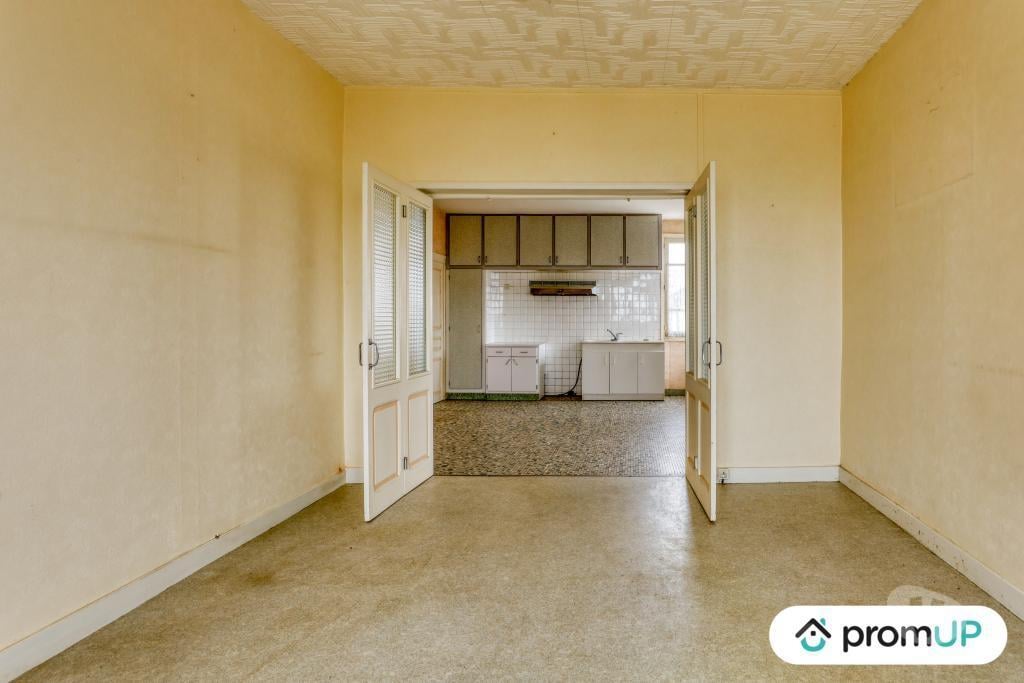 Vente Maison Vienne Valdivienne - Photos Vivastreet (VM4167) Vend grande maison en pierres à Valdivienne