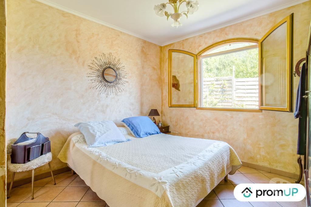 Vente Maison Alpes-Maritimes Roquesteron - 06910 - Photos Vivastreet (VM2530) Villa de 199 m² à Roquestéron