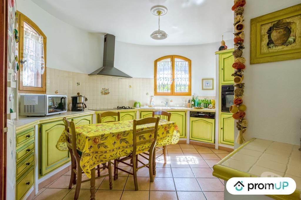 Vente Maison Alpes-Maritimes Roquesteron - 06910 - Photos Vivastreet (VM2530) Villa de 199 m² à Roquestéron