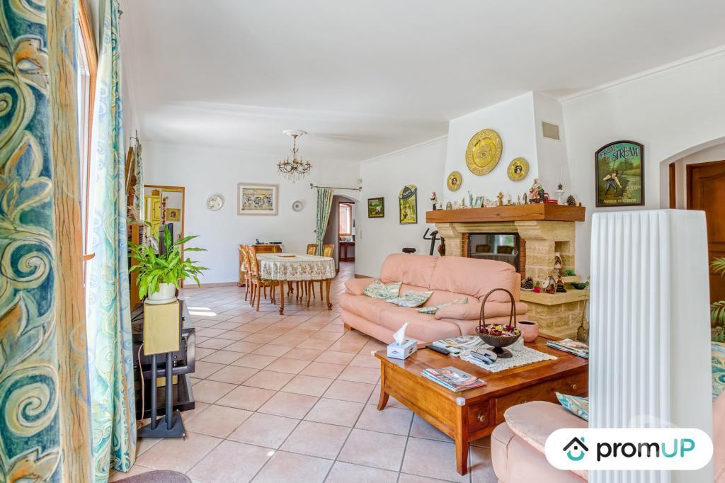 Vente Maison Alpes-Maritimes Roquesteron - 06910 - Photos Vivastreet (VM2530) Villa de 199 m² à Roquestéron