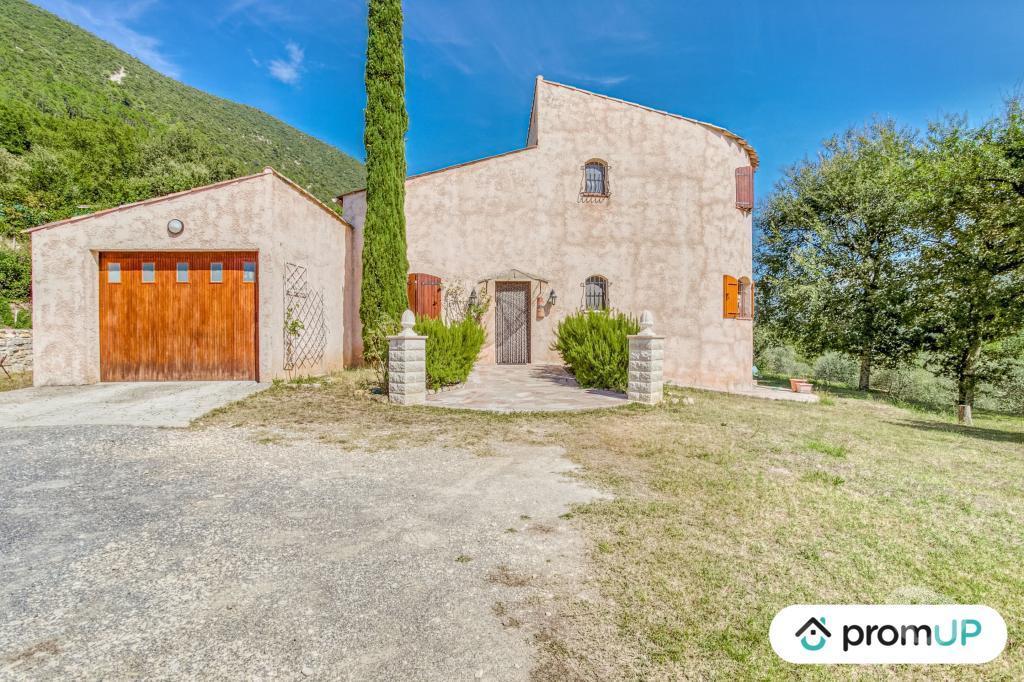 Vente Maison Alpes-Maritimes Roquesteron - 06910 - Photos Vivastreet (VM2530) Villa de 199 m² à Roquestéron