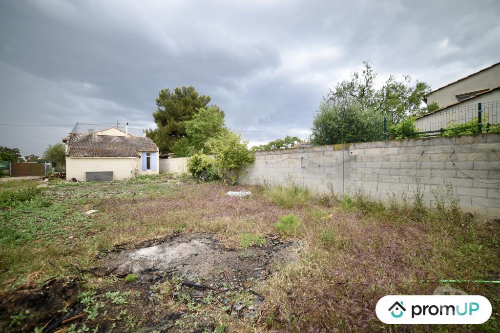 Terrain à vendre Bouches-du-Rhône Mas Thibert - 13104 - Photos Vivastreet (V5876) Terrain constructible de 550 m2 à Arles