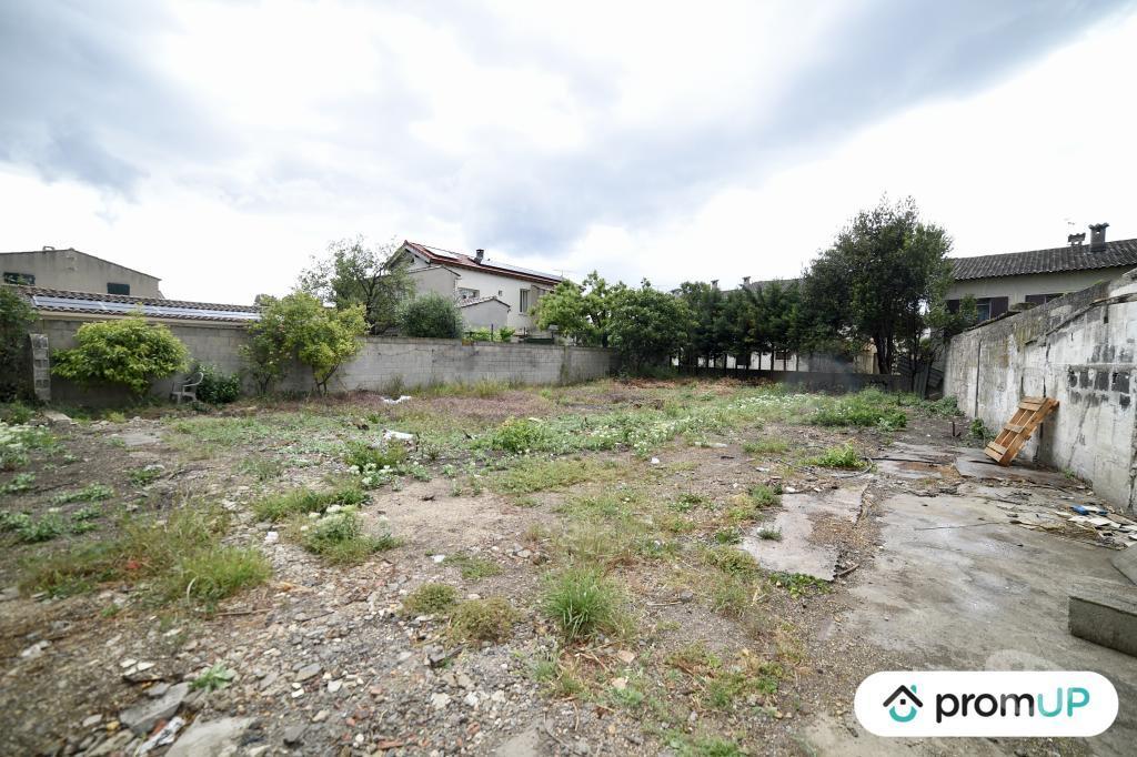 Terrain à vendre Bouches-du-Rhône Mas Thibert - 13104 - Photos Vivastreet (V5876) Terrain constructible de 550 m2 à Arles