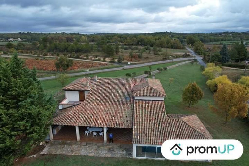 Vente Maison Var La Verdiere - 83560 - Photos Vivastreet (VM512) Belle maison de 220 m2 et terrain de 2 ha 7